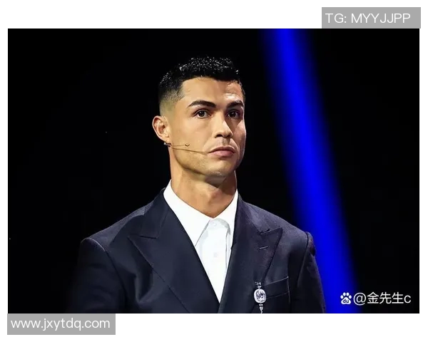 足球明星C罗的姓氏是什么揭秘他的全名与职业生涯成就