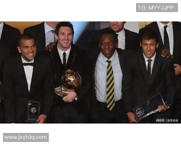 足球明星荣誉满载盘点各大赛事奖项与个人成就